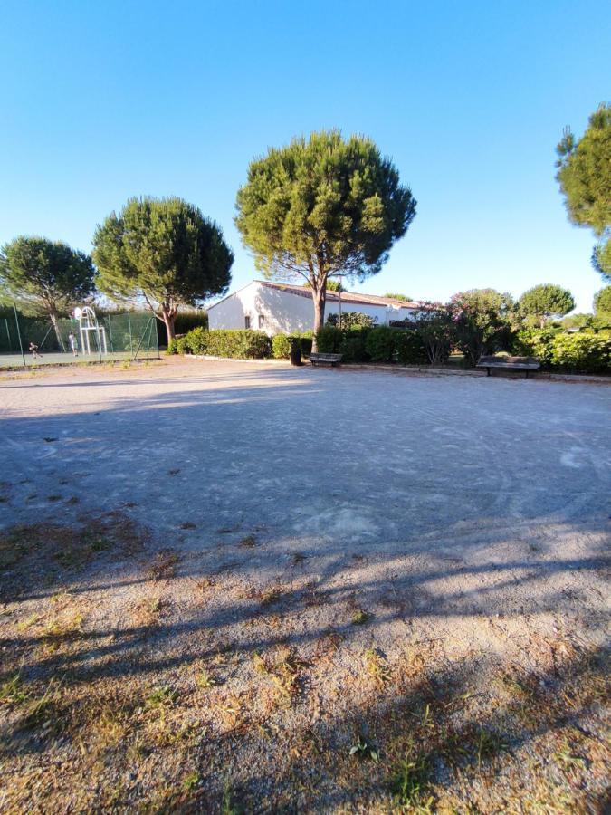 Villa Jasse De Camargue Gallargues-le-Montueux Exterior foto